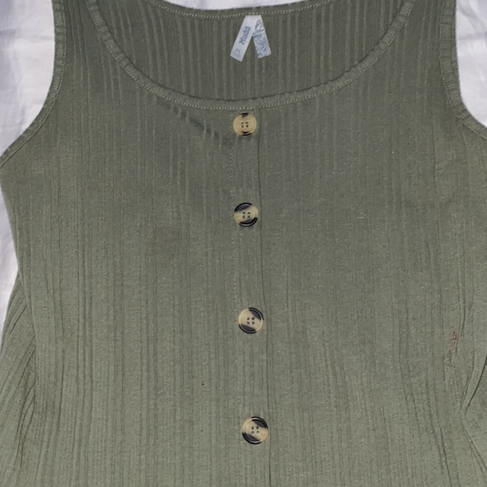 Green button tank top